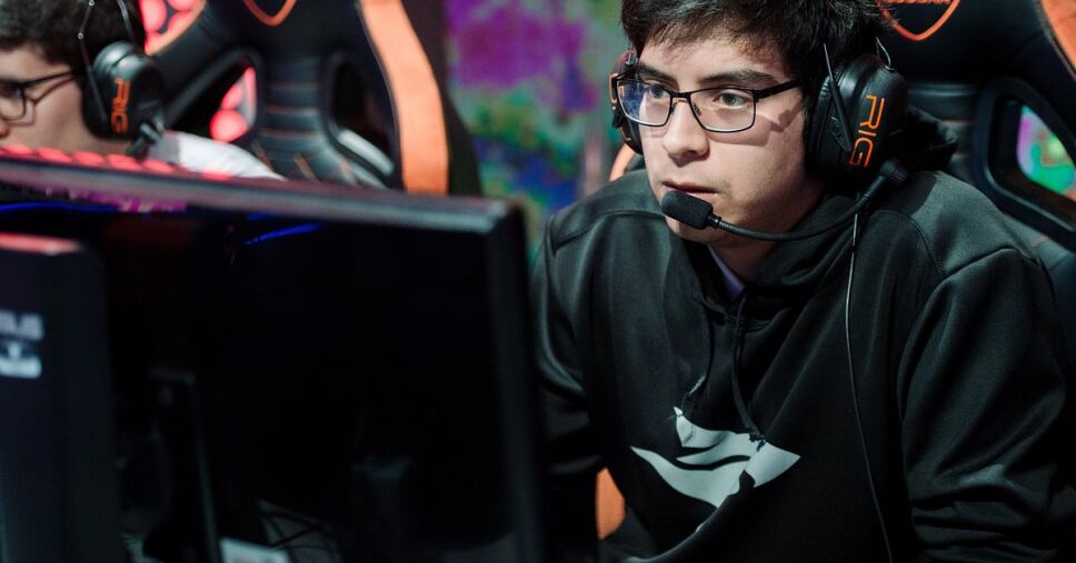 Oddie pro player de la lla