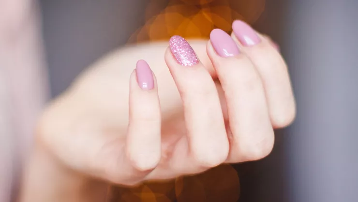 Brilla con estos diseños de manicura aesthetic en el verano 2024. ¡Son para toda ocasión!