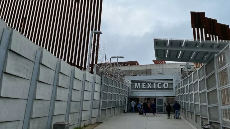 ¿Cuánto tardarás en cruzar a Estados Unidos desde Tijuana hoy lunes 18 de mayo?