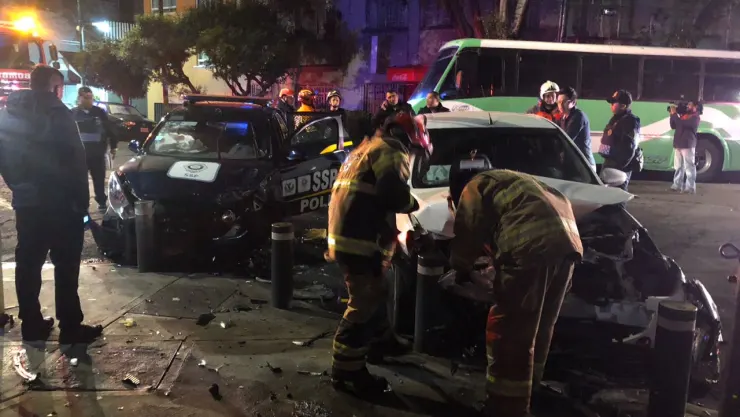 Aparatoso accidente patrulla colonia Alamos 1
