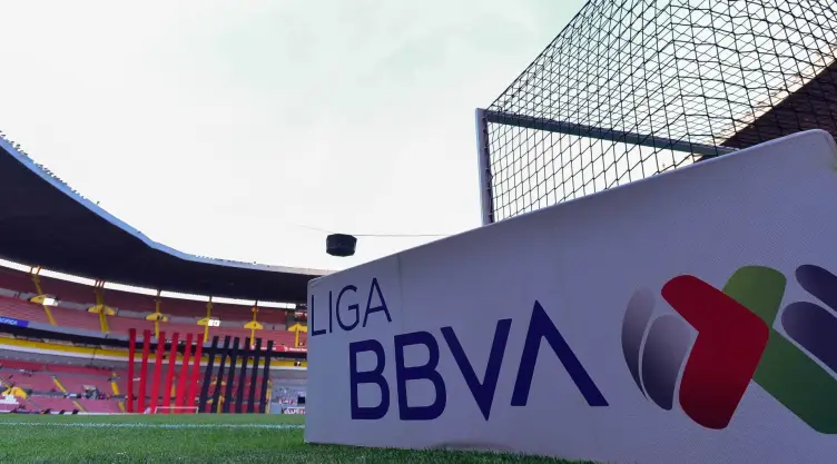Chivas despide a Gerardo Espinoza como DT