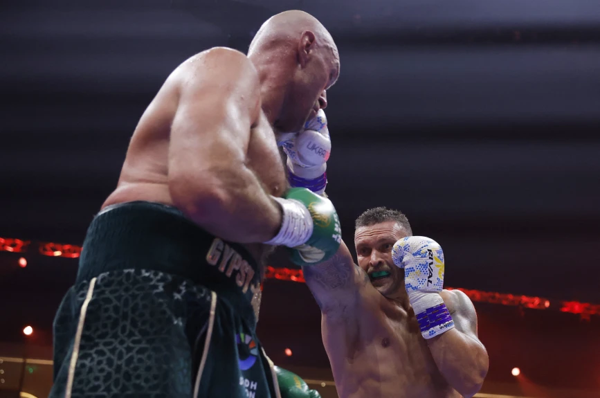 Oleksandr Usyk Tyson Fury pelea Box Azteca