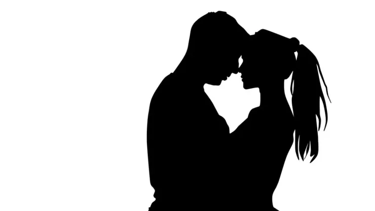 /al-extremo/pareja-captada-teniendo-intimidad-recinto-prehispanico-video-pb-notas