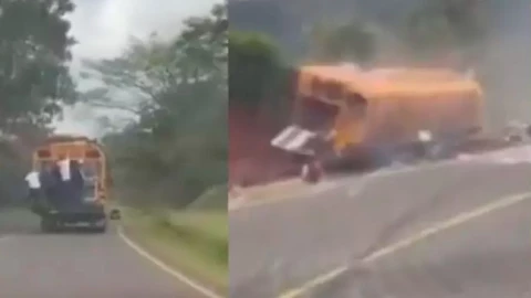 Pasajeros saltan autobús