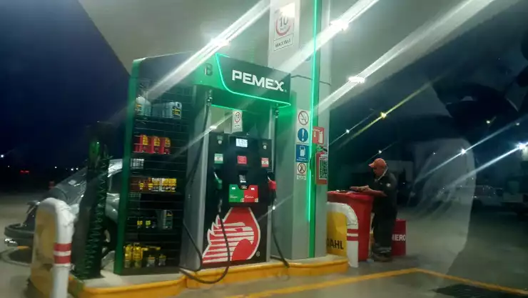 Bombas de gasolina.jpeg