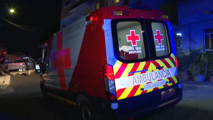 Hombre es asesinado a balazos, ZMG de noche.