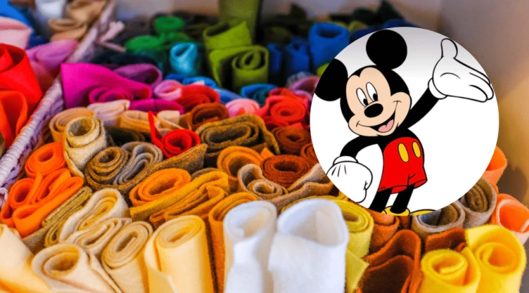 Manualidades de Mickey Mouse 4 ideas para hacer mochilas de fieltro para niños.png