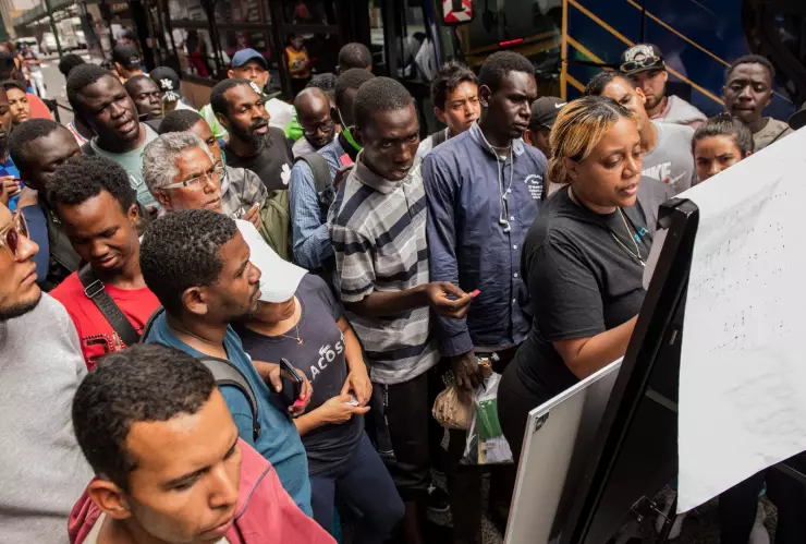 Migrantes se reúnen en Nueva York