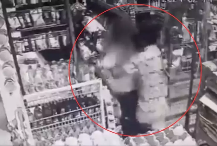 VIDEO: Graban agresión sexual de un joven a una mujer embarazada en Atlixco, Puebla