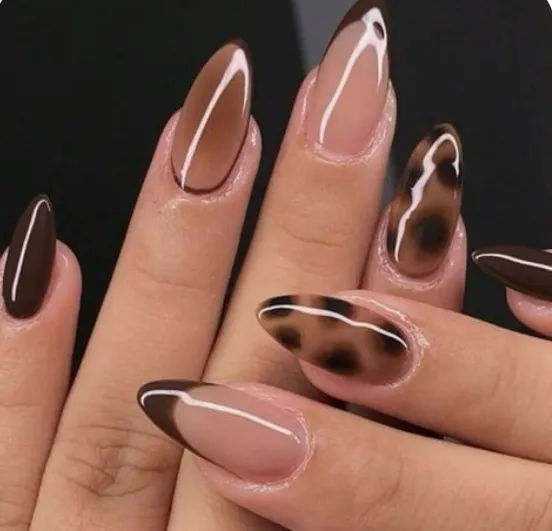 mira estos diseños de uñas carey