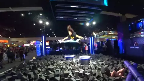 Streamer se rompió la espalda en dos.jpg