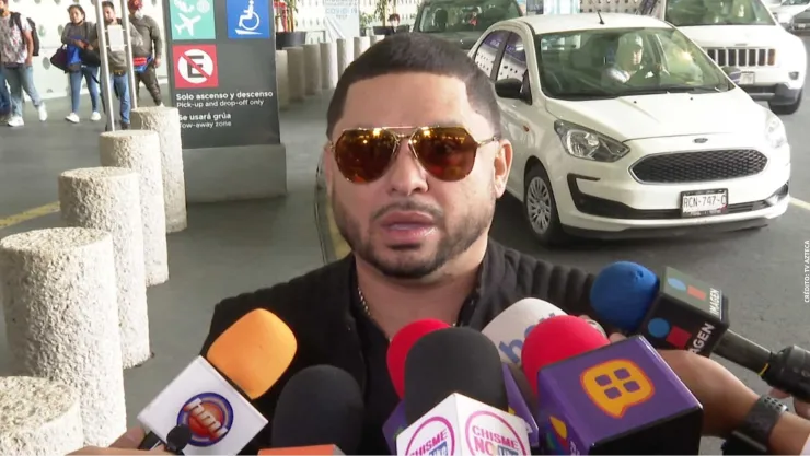 Larry Hernández niega problemas con el control de ira tras romper un monitor.