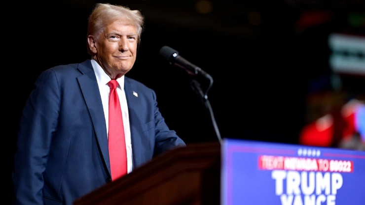 Trump durante mitin político en Estados Unidos