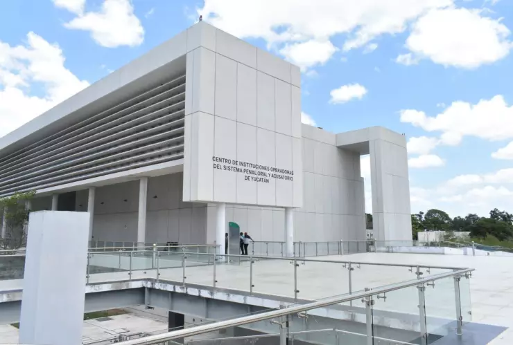 FGE vincula a proceso a hombre por posesión de cannabis.