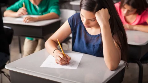 ¿Pensando-en-futuro-Esto-cuesta-prepararse-para-el-examen-de-universidad?