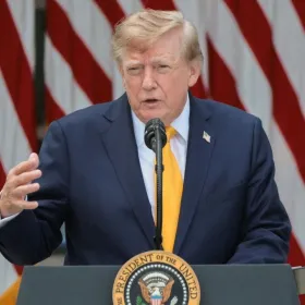 Donald Trump anuncia el control de 65 mil millones de barriles de petróleo de Venezuela