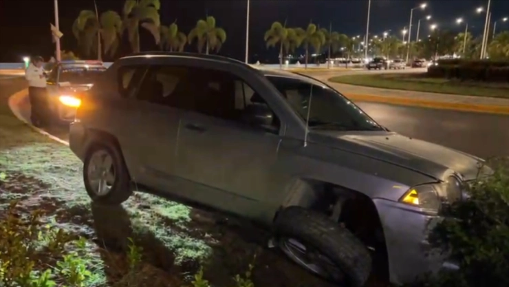 Una persona detenida tras fuerte accidente en el malecón de Campeche hoy, domingo 23 de febrero