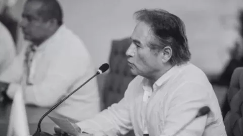 Hernán Bermudez en conferencia