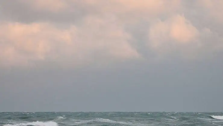 Tormenta-oceano
