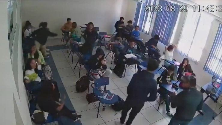 Alumno que aplicó llave china a compañera podría recibir 3 años de internamiento.jpg