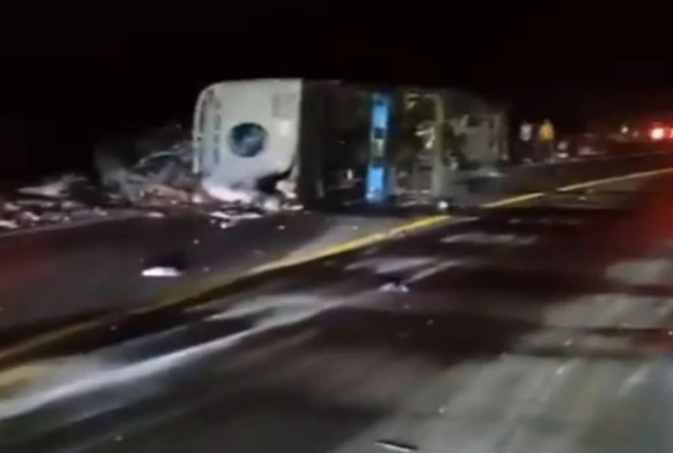 Volcadura de autobús en Oaxaca