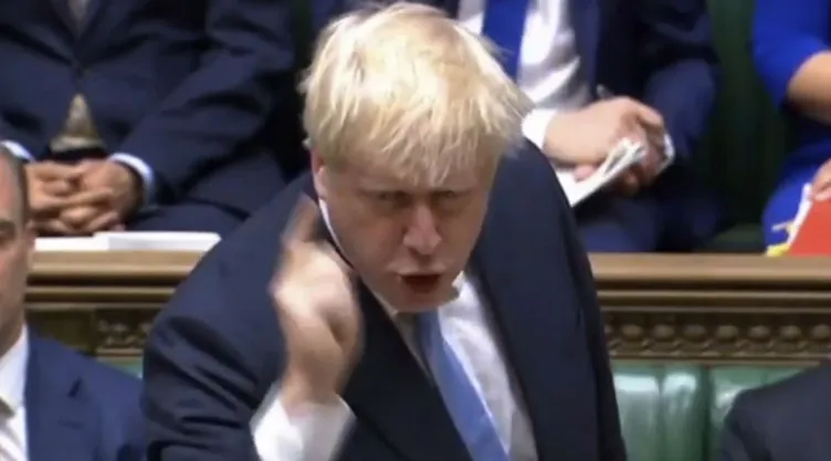 Imagen tomada de un video del primer ministro británico Boris Johnson en su primer discurso ante la Cámara de los Comunes desde que asumió el cargo en Londres, el jueves 25 de julio de 2019. Imagen, House of Commons vía AP.