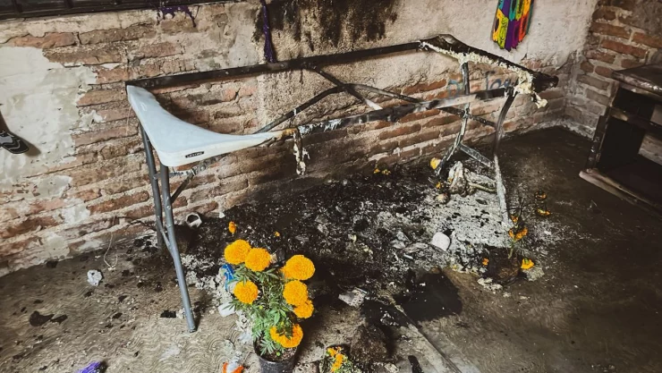 Incendio en Vista Alegre, veladora quema altar de día de muertos martes 29 de octubre 2024