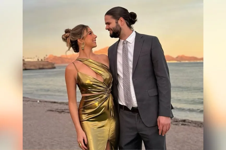 Con una serie de fotografías, los creadores de contenido regiomontanos, Jessica Fernández y Farid Dieck, anunciaron su compromiso a través de redes sociales. | Fotos: INSTAGRAM / @jessicafdzg