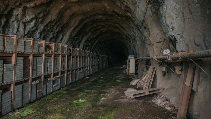 Confirman 5 muertos tras colapso de mina de oro