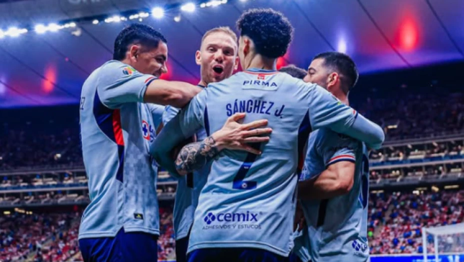 cruz-azul-regreso-sangre-azul-vuelta-chivas.png