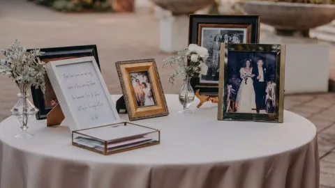 Fotografías en mesa