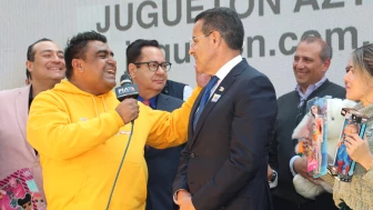 Al final agradecimos su enorme gesto para con los niños de México