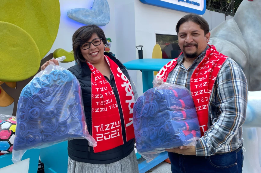 T&ZUU, TEJIENDO LOS HILOS DE TU IMAGEN