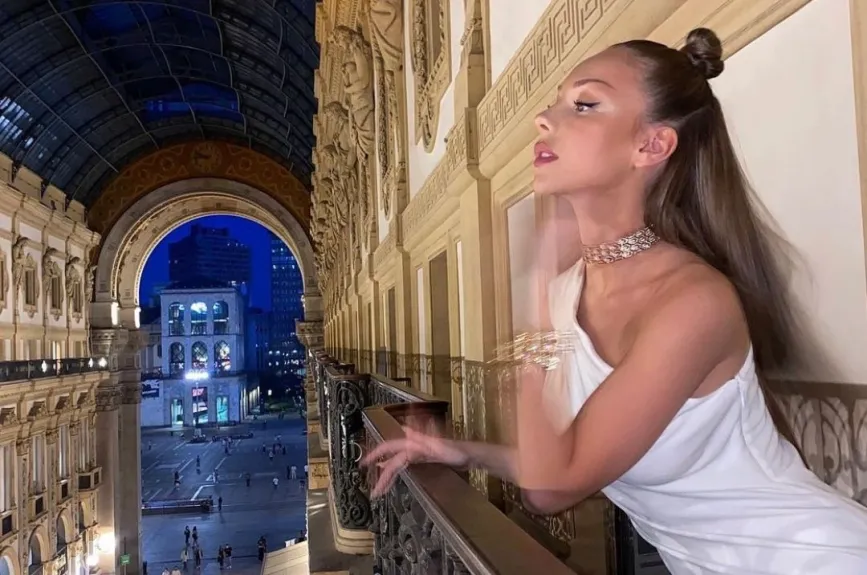 Ester Exposito