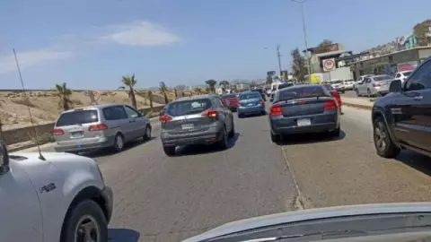 Amplían 3 meses la regularización de autos chocolate en BC