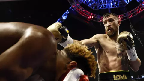 Devin Haney vs Vasyl Lomachenko