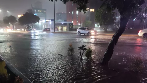 Suspenden clases por lluvias en Tijuana