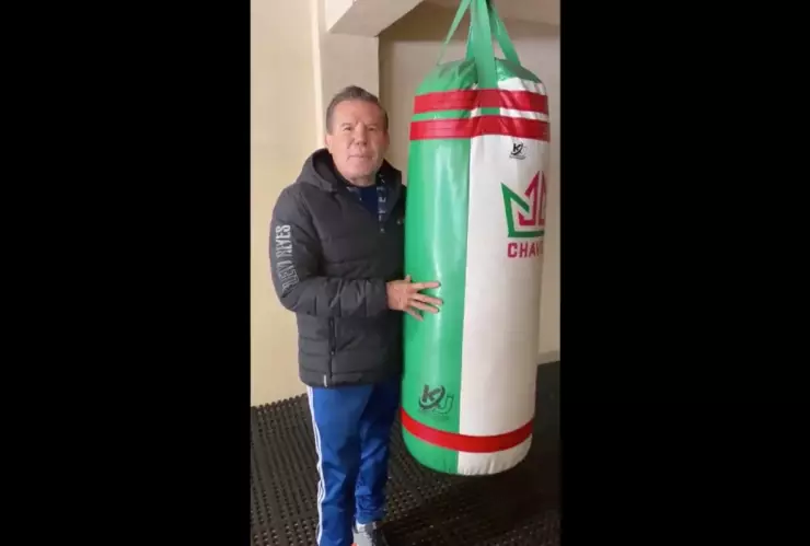 Julio César Chávez recuerda su primera derrota profesional. 