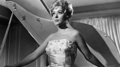 SILVIA PINAL.jpg 1 .jpg