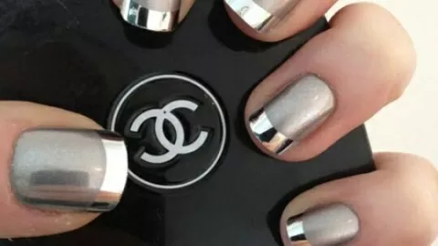 12 diseños de uñas plata que se ven elegantes en cualquier mujer: puedes usarlas para hacer deporte