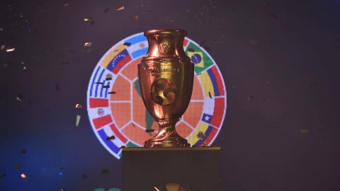 Trofeo de la Copa Am&eacute;rica