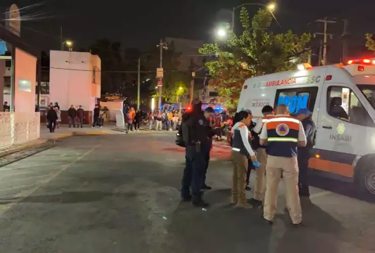 Agresión a golpes a hombre en Mercado Morelia en CDMX.