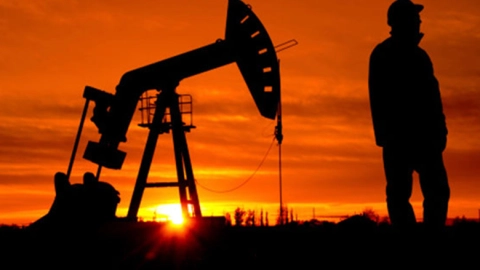 El precio del petróleo subió casi un 2% el viernes 14 de noviembre de 2205