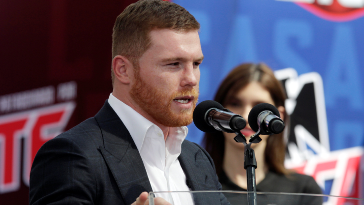 Canelo Álvarez ofrece declaraciones.png