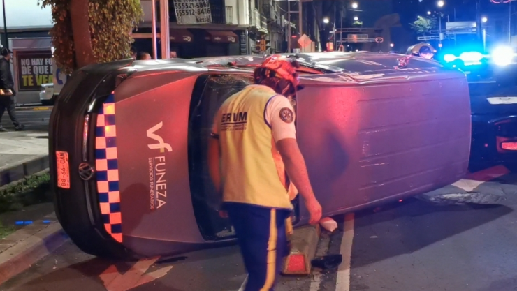 volcadura servicios funerarios.jpeg