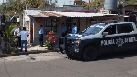 Localizan a hombre sin vida en su domicilio