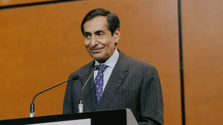 Economía de México: Rogelio Ramírez de la O acepta quedarse al frente de Hacienda