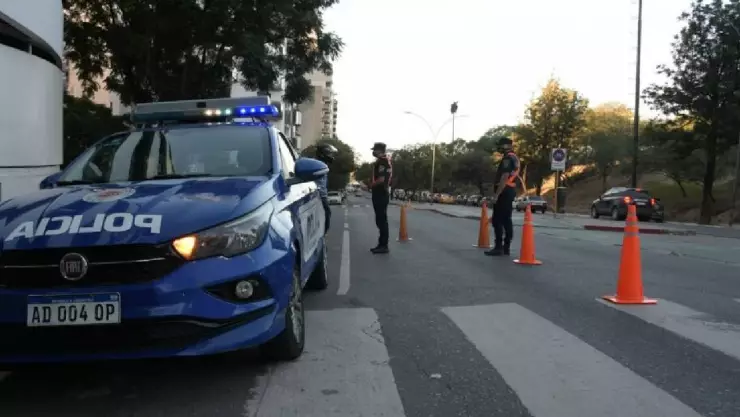 Hallan a niña caminando sola en Ciudad Caucel