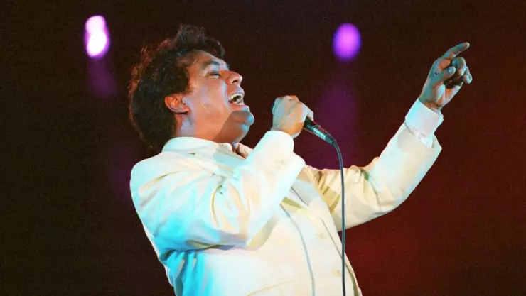 3 canciones de Juan Gabriel para escuchar si te enamoraste por primera vez