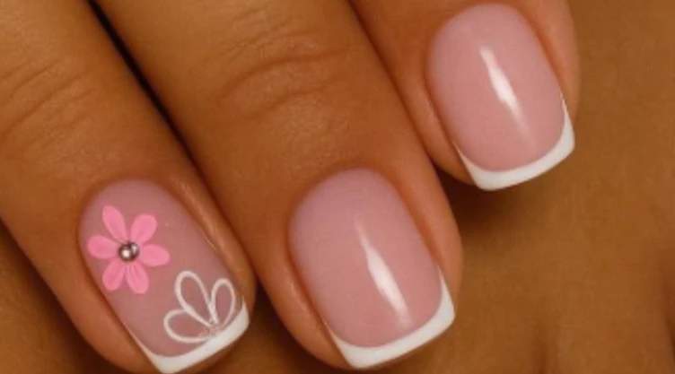 uñas tailandesas .png